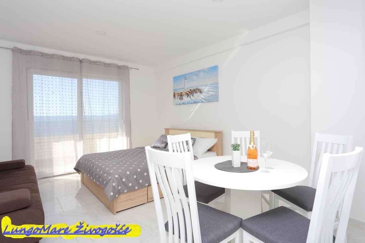Apartmants Villa Lungo Mare Živogošće Exterior foto